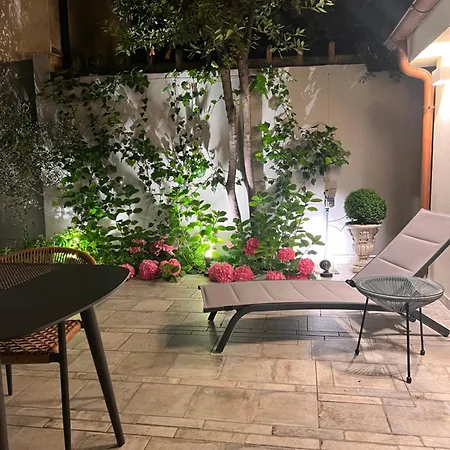Wow Garden In The Heart Of Apartment