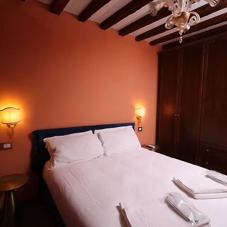 Apartamento Wow Garden In The Heart Of Venecia