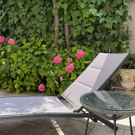 Apartamento Wow Garden In The Heart Of